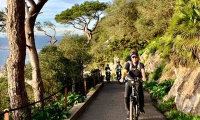 EBike-Gibraltar: Rock the Self-guided Tour with Smartguide App