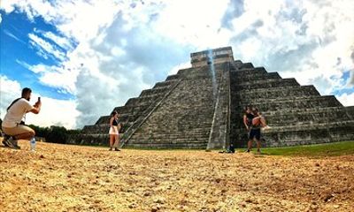 Private Chichen Itza, Valladolid and Yokdzonot Cenote Day Trip