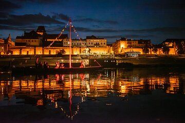 Night Sightseeing Cruise in Toruń on a Wooden Medieval Boat