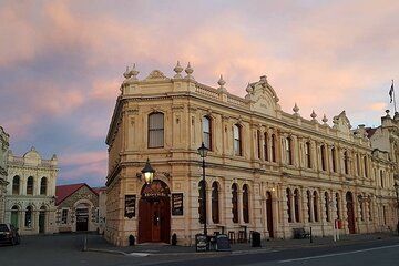 Mt. Cook Private Day Tour from Dunedin