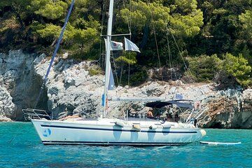 Daily Sailing Cruise from Skiathos to Skopelos Island
