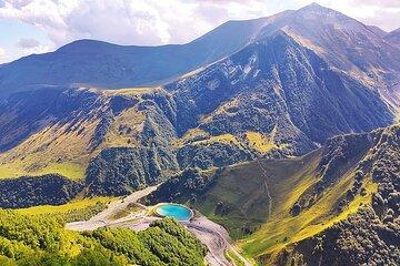 From Tbilisi to Kazbegi with 7 stops,beautiful Caucasus Mountains