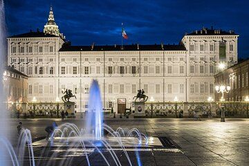 Turin: Royal Palace + Turin audioguide & Italian Aperitif