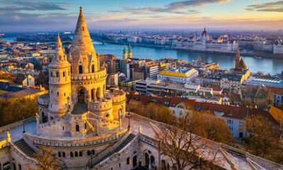 Private Vienna to Budapest Day Trip with Luxury Transfer