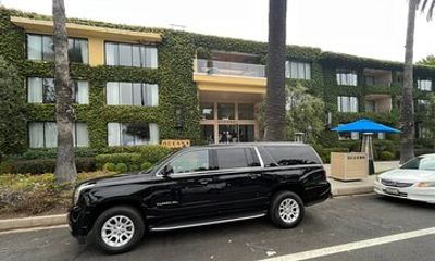Los Angeles Private Guided City Sightseeing Tour By SUV