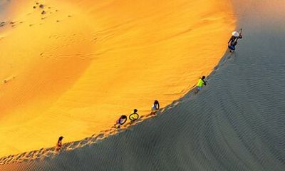 Mui Ne Jeep Adventure: Explore Sand Dunes with a Local Guide