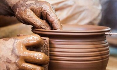 Dali Yunnan Local Market Pottery Making Eco Tour
