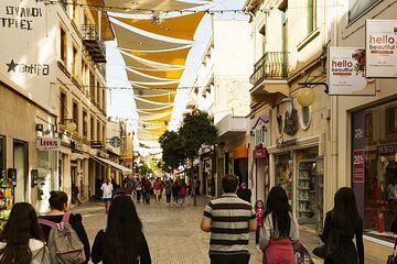 Nicosia and Kerynia tour in Romanian