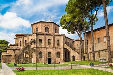Private Ravenna Shore Tour, UNESCO Art and Culinary Experience