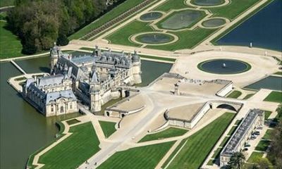 Monumental Experience in Chantilly in France
