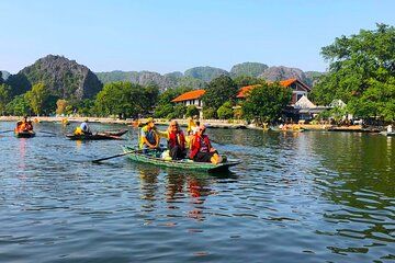 Hanoi: Luxury Escape to Hoa Lu, Tam Coc, Mua Cave & Local House