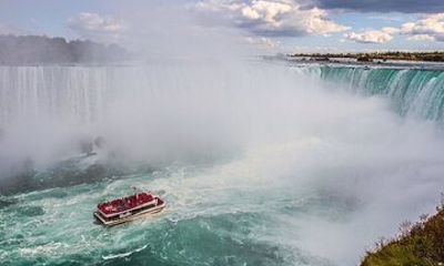 Soccer Fans: 5-Day Toronto, Montreal, Ottawa, Quebec,Niagara Tour