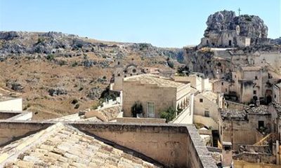 Lecce & Brindisi : Matera & Alberobello (Sassi e Trulli) Tour