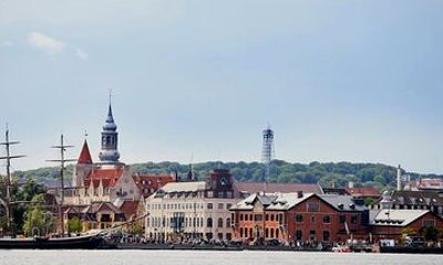 Explore Aalborg in 60 minutes with a Local