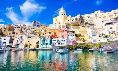 Private door to door transfer from Caserta to Naples