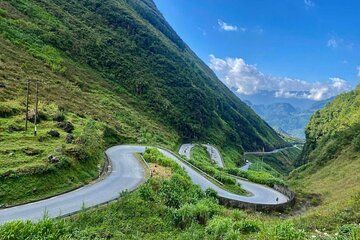Ha Giang Loop 3 Days 2 Nights by Motorbike Small Group Tour