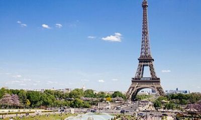 Rouen to Paris – Eiffel Tower & Louvre | Private Tour