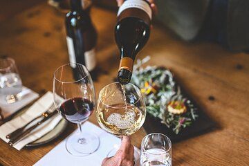 Savour Voyager Wine Tasting