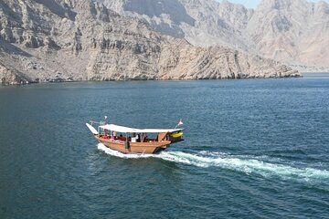 Khasab Musandam Full Day Dhow Cruise with Lunch and Snorkeling