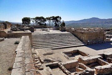 Explore Cretan culture on a day trip