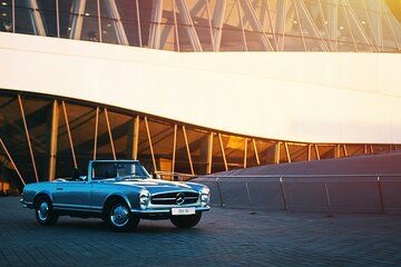 Stuttgart Full Day City Tour with Free Photoshoot