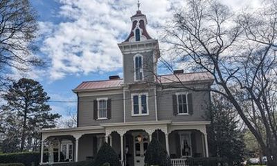 Raleigh Full Day Historian-Guided Driving and Walking Tour