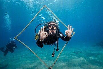 Advanced PADI Diving with Lunch and Transfers Included / Hurghada