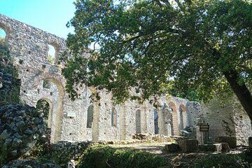 Saranda All Included: Butrint, Ksamil, Blue Eye & Lekuresi Castle
