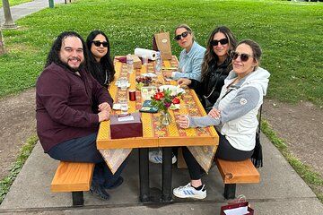 Snob Free Sonoma Plaza Walking Experience