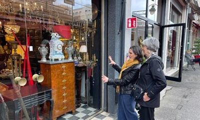 Private Tour of the Famous Paris Flea Markets