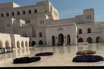 Explore Muscat with Private Tour