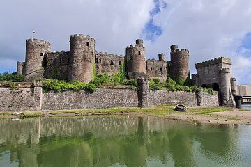 Open Group Guided Tour of Conwy Castle with an Official Guide