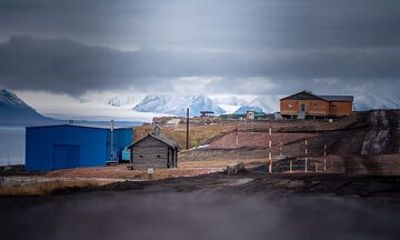 From Longyearbyen photo tour: Mysterious Barentsburg