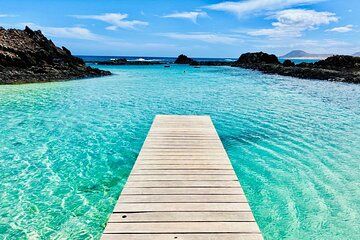 Small group, guided tour: Lobos Island, Popcorn Beach, and Dunes