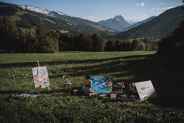 Creative Painting Workshop in the Creative Stable Design your artwork