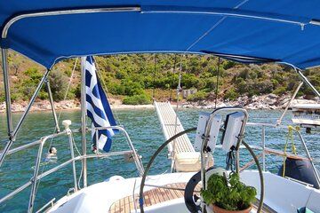 All-Inclusive Daily Sailing with BBQ on Board