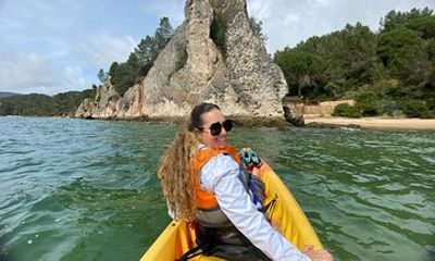 Arrábida Kayak Tour with Secret Beaches & Beach Picnic