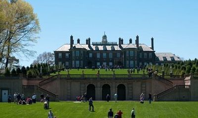 Guided Tour of Crane Estate All-Inclusive Day Trip from Boston