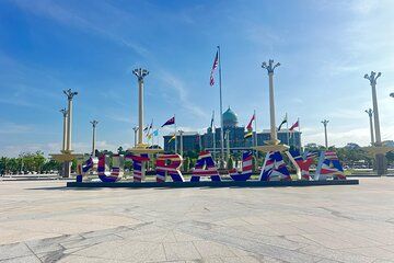 Putrajaya Malaysia Private Tour Experience