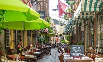 Arnhem Walking Tour: Self-Guided City Game