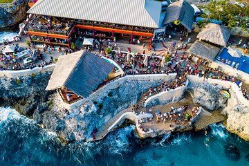 Negril Beach Rick's Cafe Bamboo Rafting Margaritaville Shopping
