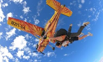 Tandem Skydive Experience in Swakopmund