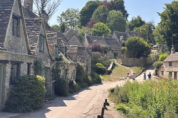 The Bibury Self-Guided Tour: A Thousand Years of Village Life