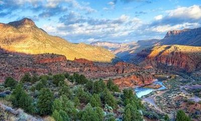 Superstition Mountains and Tonto Forest Tour from Scottsdale