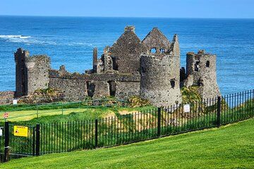 Dublin to Belfast & Giant’s Causeway – Private Tour