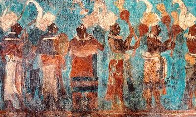 Bonampak and Yaxchilán: The Echo of the Ancients in the Living Forest