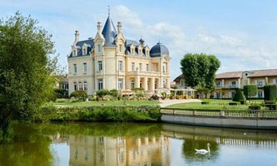 Private and taylor made wine tour in Bordeaux