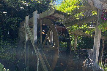 Private Transportation to Butchart Gardens