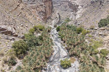 Full Day Jabal Shams Grand Canyon Tour with Wadi Nakhar