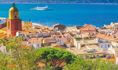 Cheap and Pro Van Transportation to Saint Tropez